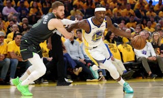 费城内线强势统治篮下