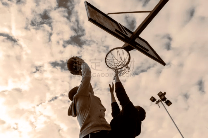 马竞铁血防守压制对手