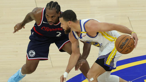 半场战报：米兰0-0拉齐奥，迈尼昂献神扑，红黑军团0射正